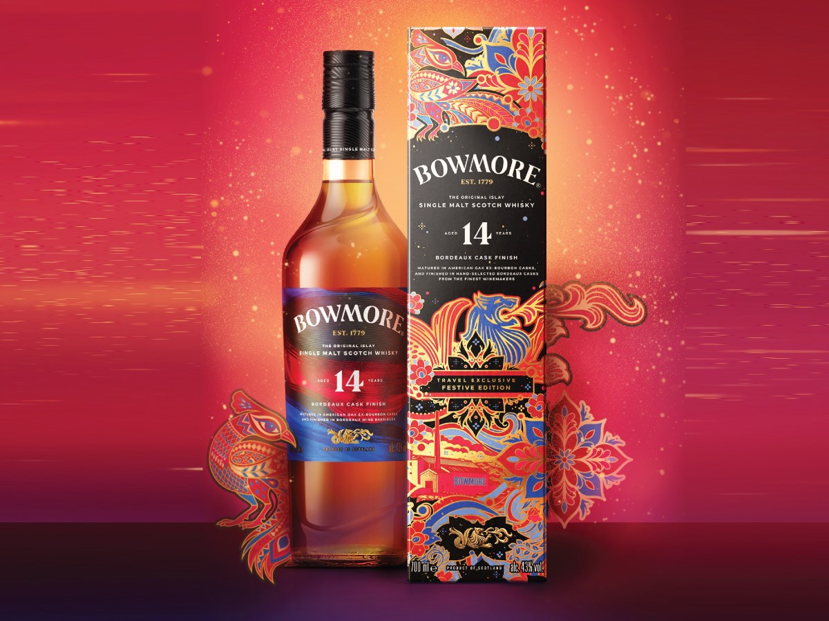 Bowmore unveils Kalamkari inspired gift pack for its 14 Year Old Single&nbsp;Malt